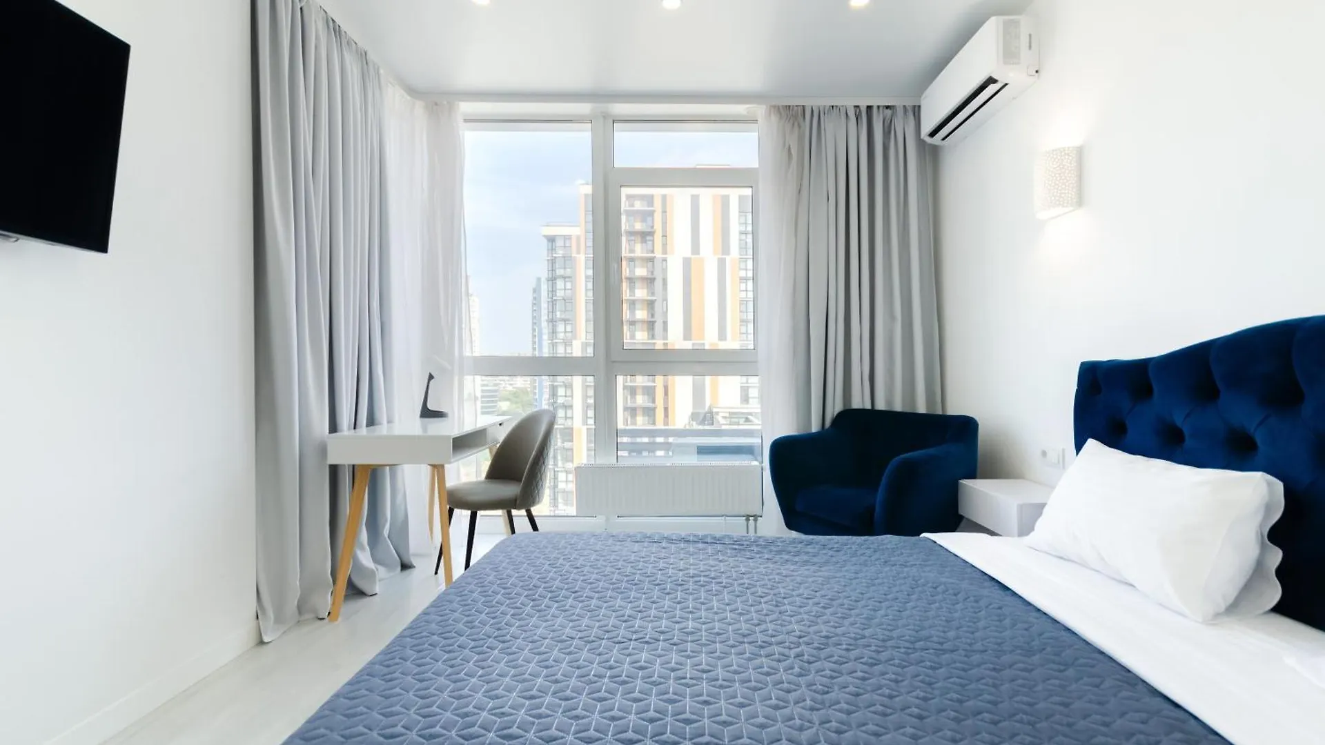 Petrovdom Apartments 17-122 In Rc French Quarter 2,1B John Mccain Street Kijów Ukraina